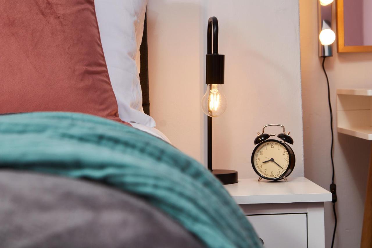 Wonderful Apartment In Bath With Garden - Sleeps 8 エクステリア 写真