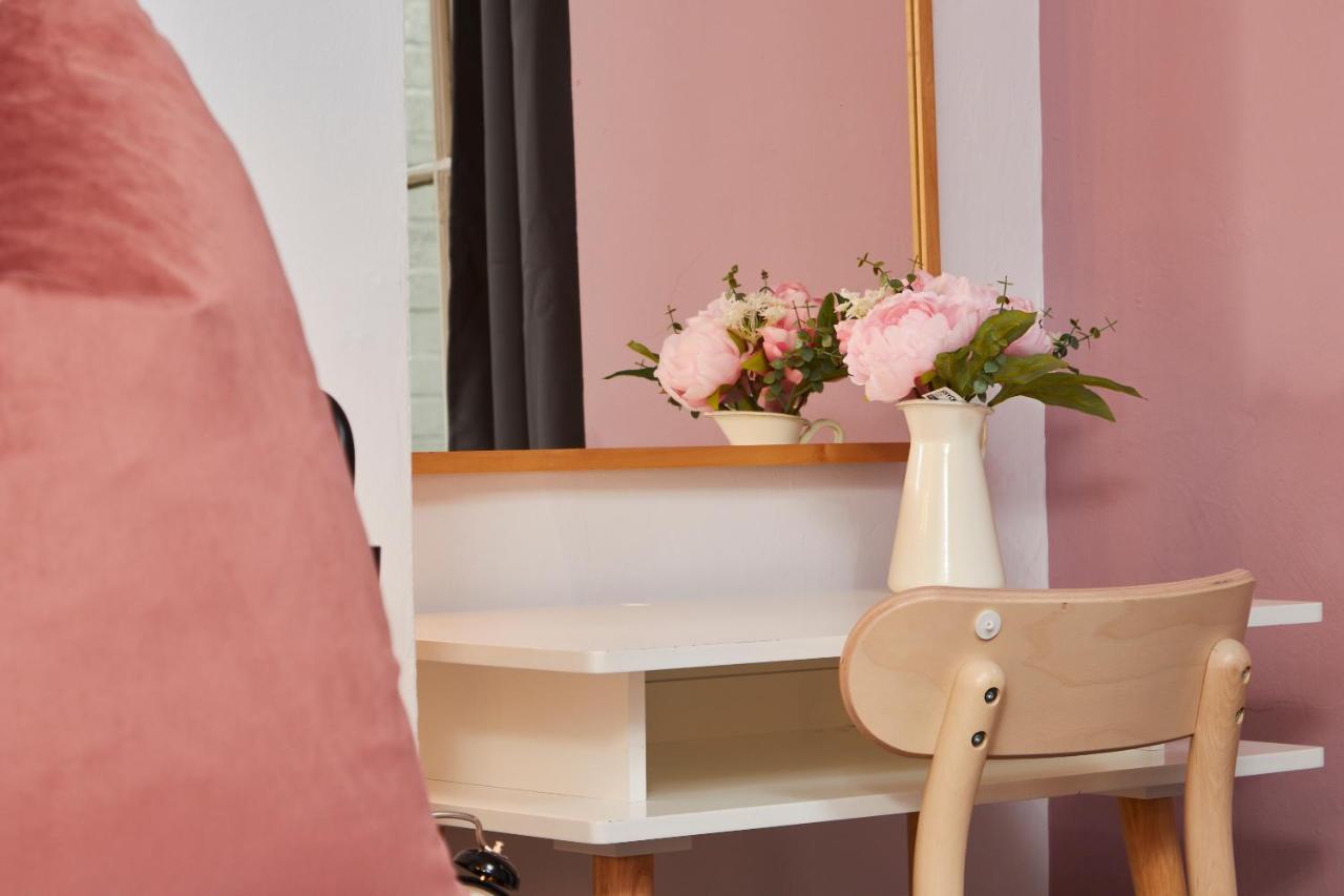Wonderful Apartment In Bath With Garden - Sleeps 8 エクステリア 写真
